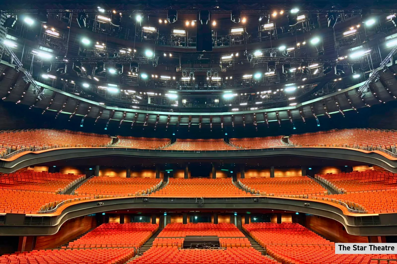The Star Performing Arts Centre Strengthens Wireless Monitoring with Shure Axient® Digital PSM