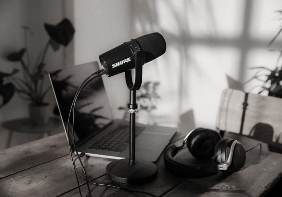 Shure MV7